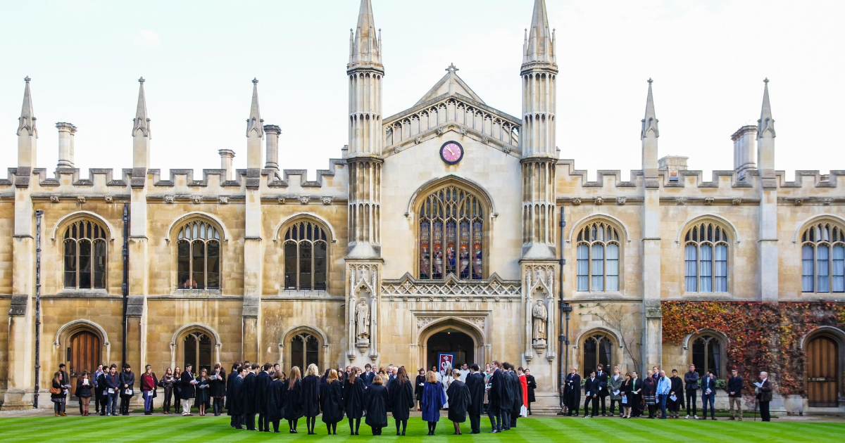 Beasiswa Kampus STEM - Rekomendasi Beasiswa S1 Luar Negeri untuk Jurusan STEM, Beserta Kampusnya!