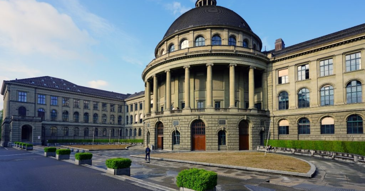 Beasiswa Kampus STEM - Rekomendasi Beasiswa S1 Luar Negeri untuk Jurusan STEM, Beserta Kampusnya!