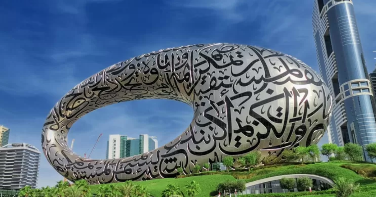 Uni Emirat Arab - 7 Negara dengan Tarif PPh Terendah, Bikin Gaji Tetap Aman!