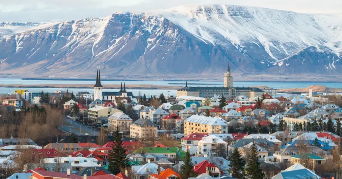 Islandia - 10 Negara dengan Gaji Tertinggi di Dunia, Menggiurkan!