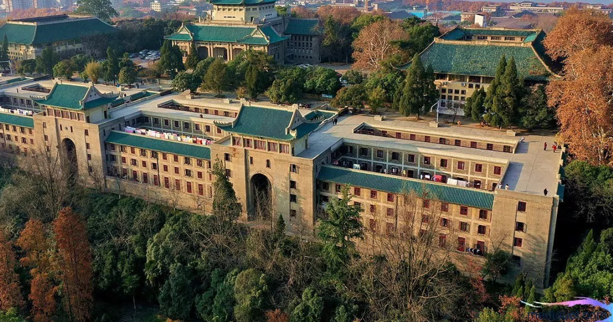 Universitas Terbaik China - 10 Universitas Terbaik di China & Beasiswa yang Ditawarkannya