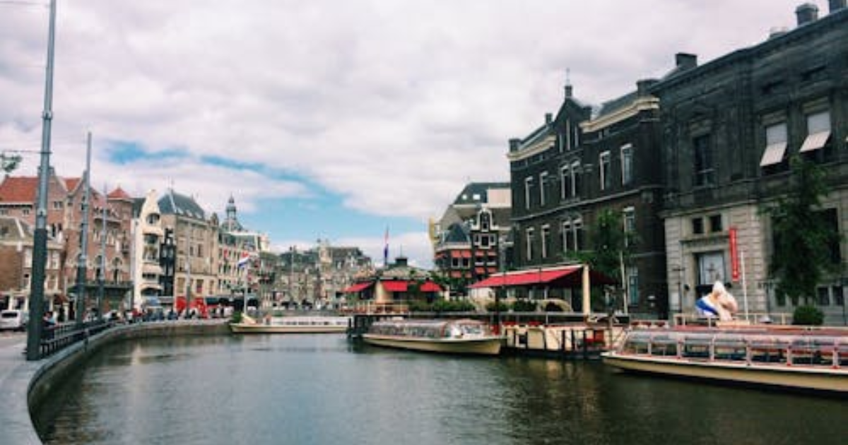 Negara Underrated - 10 Negara Underrated dengan Peluang Kerja Besar untuk WNI